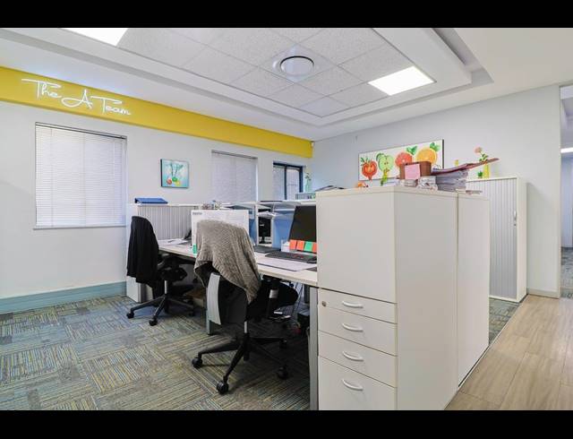 229M² BUSINESS CENTRE FOR SALE IN MEYERSDAL
